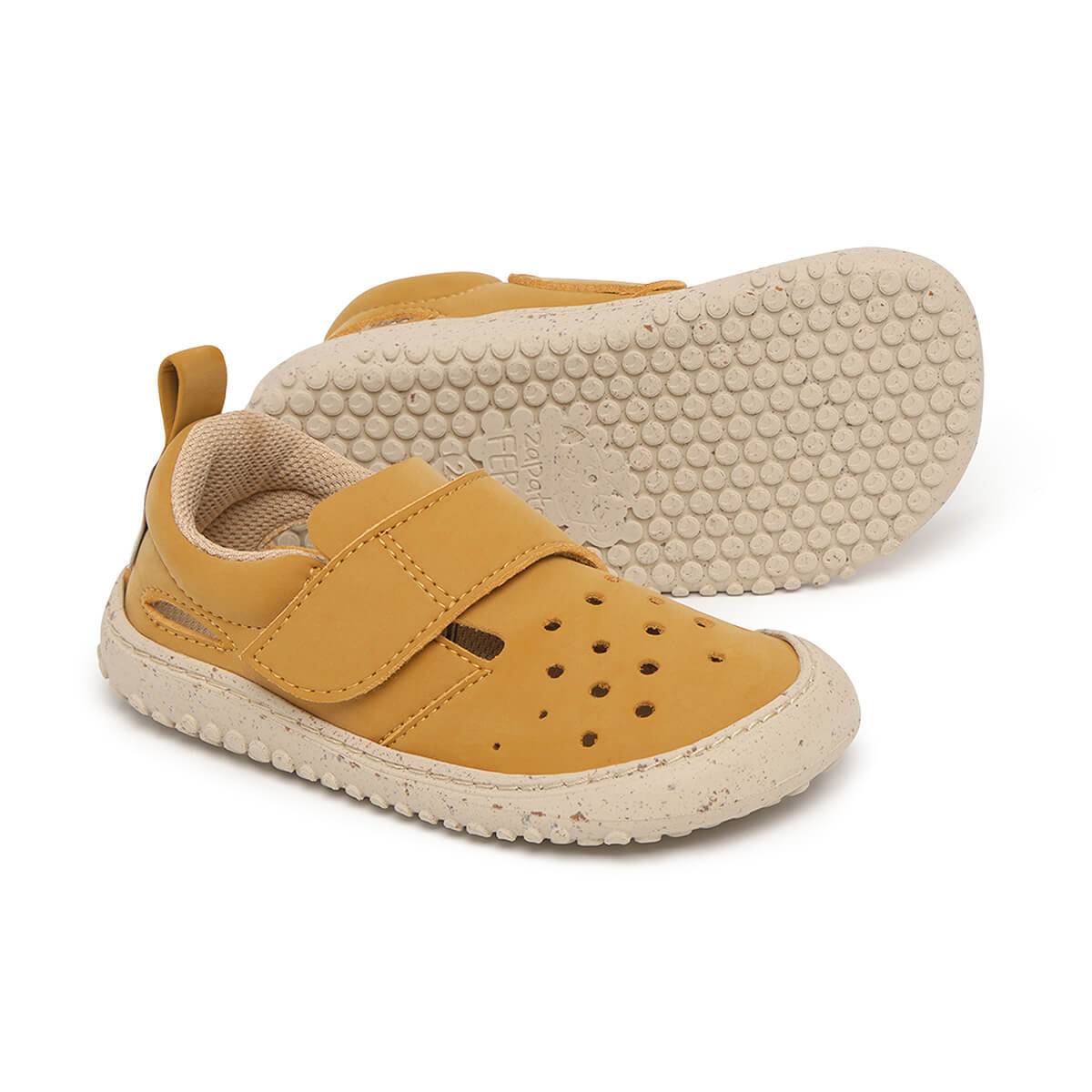 sandalia cerrada barefoot infantil mostaza benisa rocker ss25 02