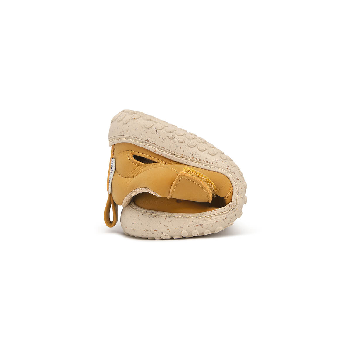 sandalia cerrada barefoot infantil mostaza benisa rocker ss25 04