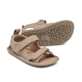 sandalia infantil minimalista respetuosa libertad movimiento beige beis marron claro saler