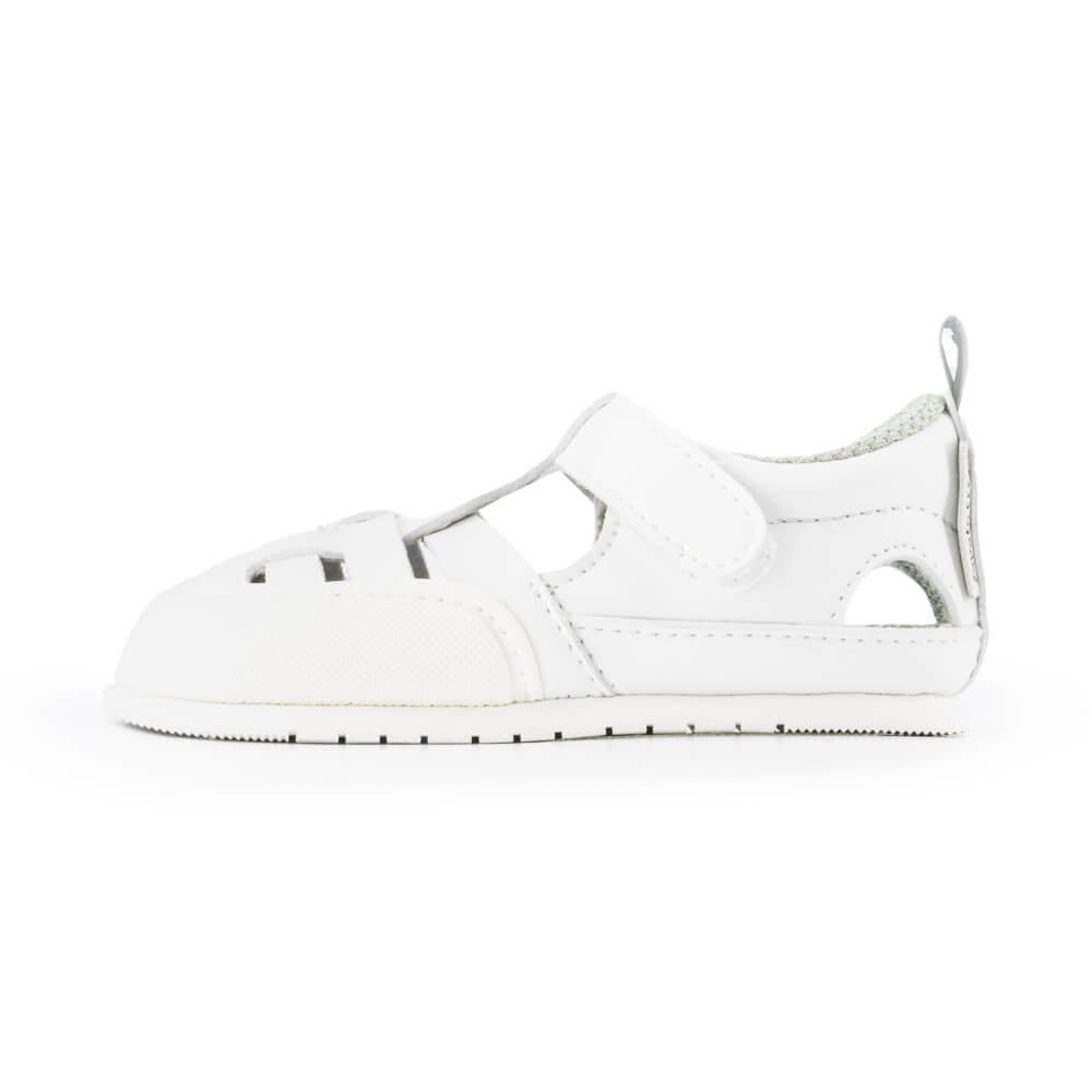 sandalias respetuosas movimiento libre bebes color blanco marron puntitos tabarca ulises feroz ss24