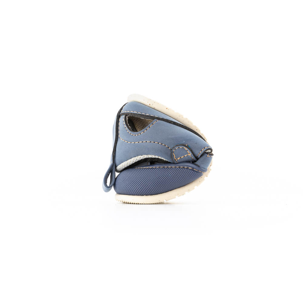 zapatillas saludables comodas transpirables bebes color azul puntitos tabarca ulises feroz ss24