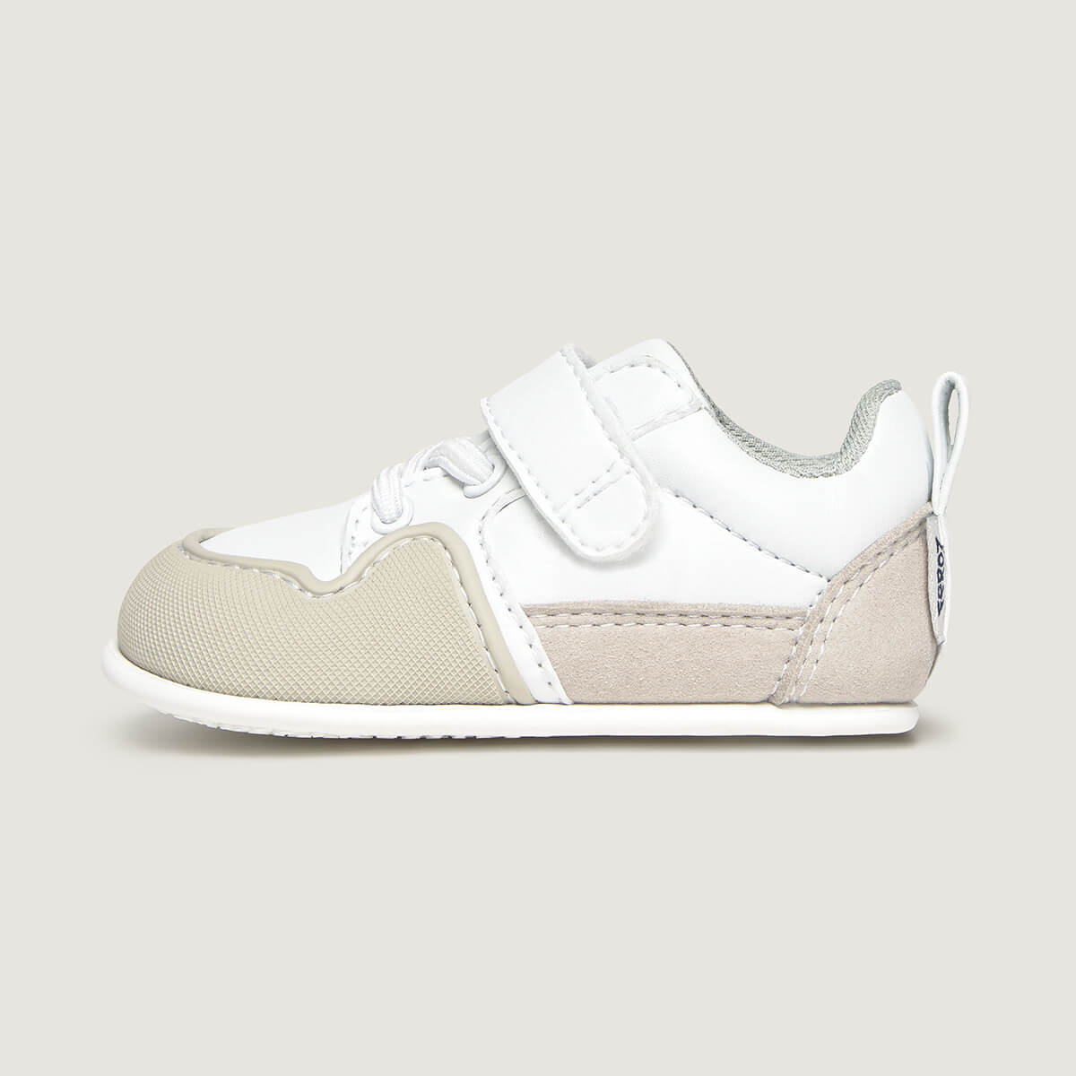 Lateral Cheste Feroz | Blanco Gris Microfibra