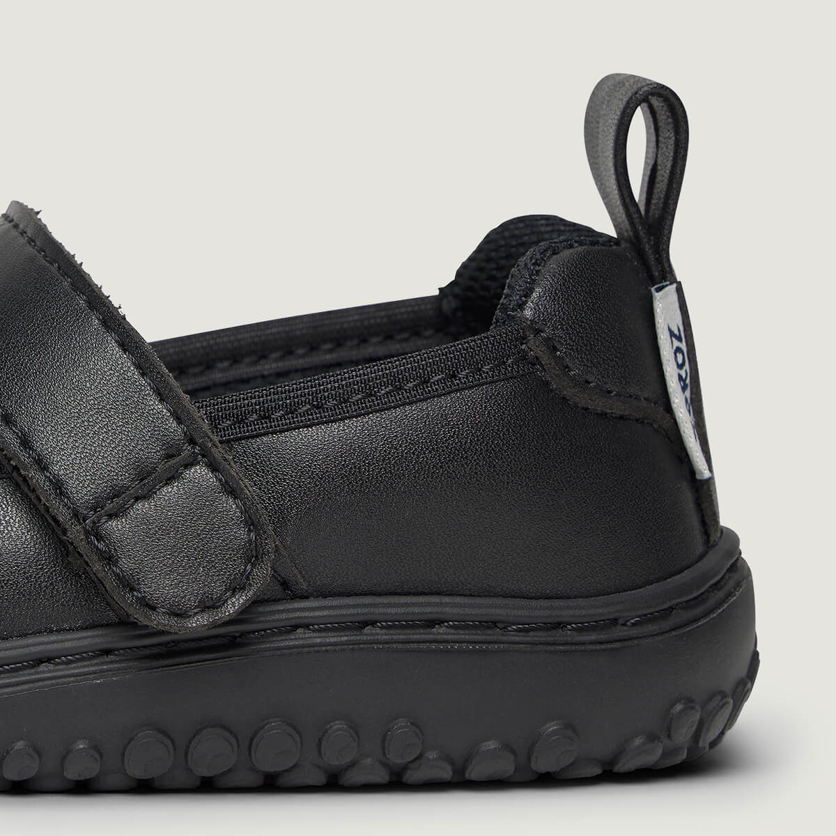 Detalle bailarinas uniforme francesitas colegio aitana rocker escolar | Negro Microfibra