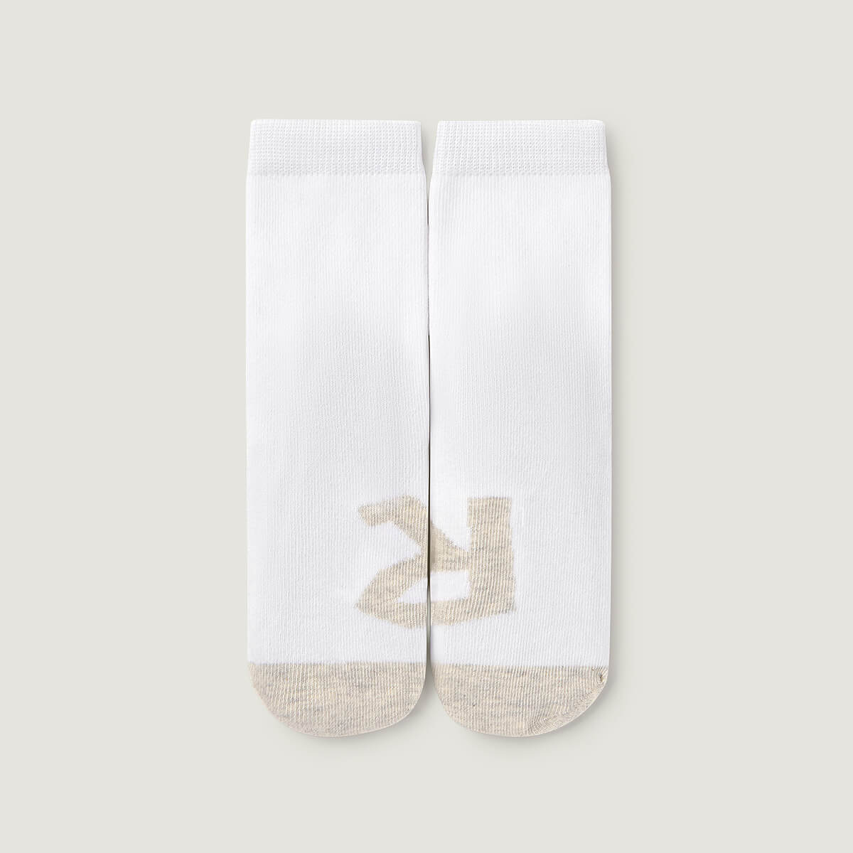 calcetines deportivos altos color blanco escolar con forma pie ninos infantil aw26 03