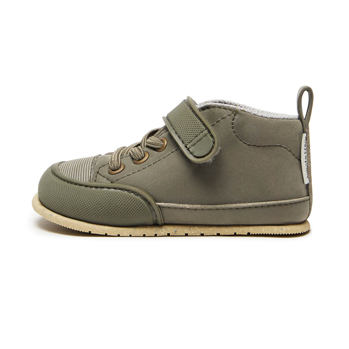 calzado bebe respetuoso forma desarrollo saludable pie marcha estable color amarillo kaki ulises jucar feroz aw24 01
