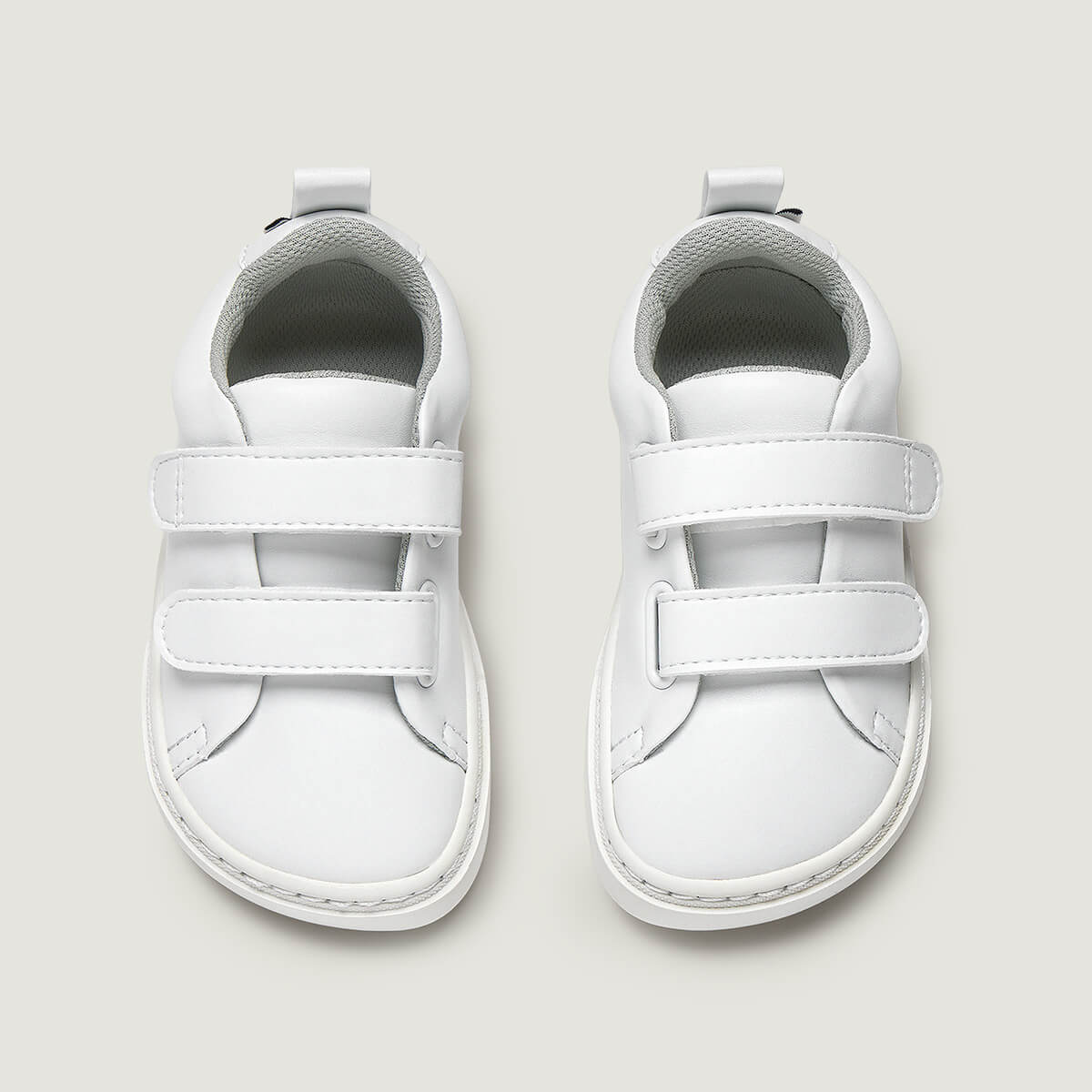 calzado colegio respetuoso saludable pisada natural consciente ninos color blanco valencia rocker escolar aw26 02