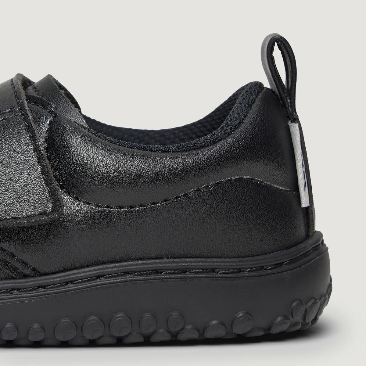 Detalle zapatillas colegio escolares garbi rocker | Negro Microfibra