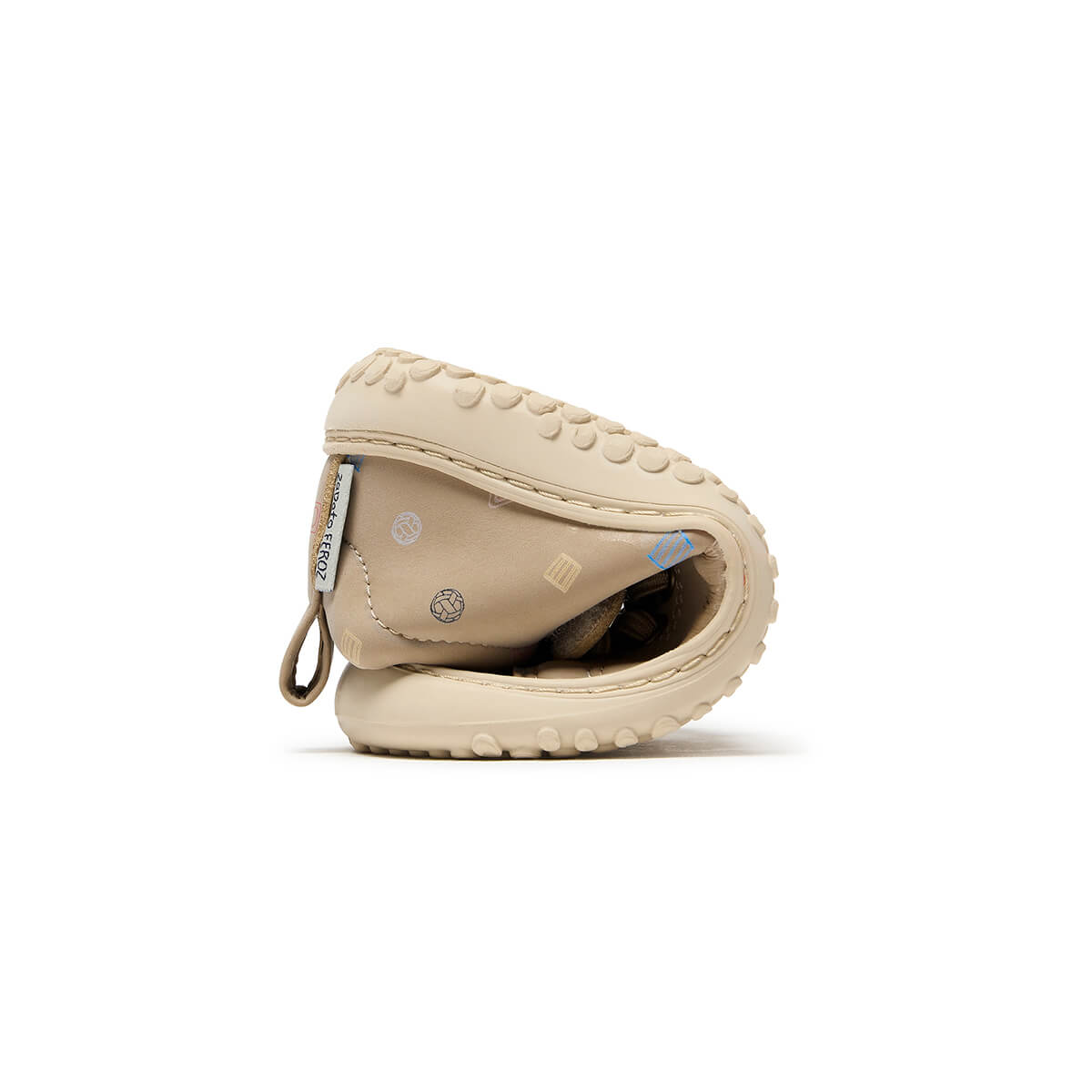 zapatillas botas botines cordones velcro microfibra nobuck ninos ninas color beige piedra pikler jucar rocker aw24 04